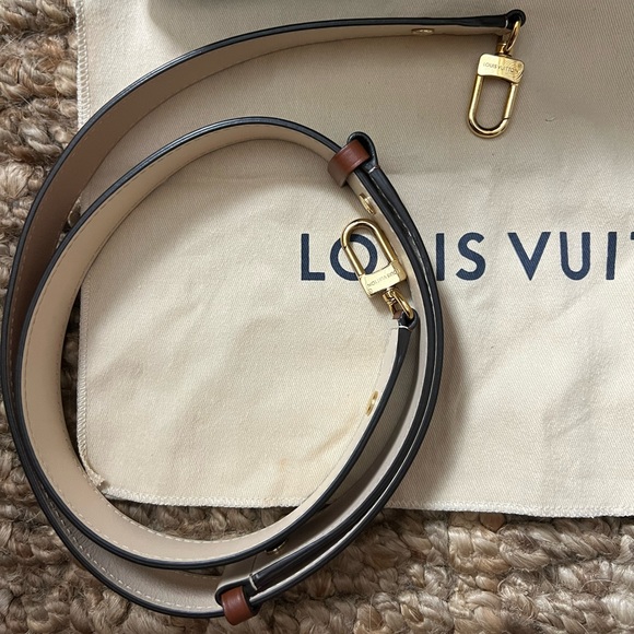 Louis Vuitton Vaugirard Monogram Flap Bag Crossbody Shoulder Designer Purse Noir - Picture 4 of 14